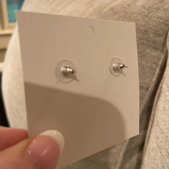 Earrings, Drop Faux Pearl & Rhinestones, BRAND NEW! - Picture 3 of 4